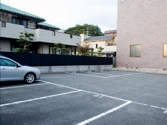 ゆったり１０台停められます